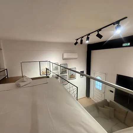 Astera Luxury Loft By Horizon Homes شقة Ofrínion