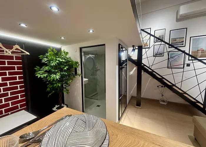 Astera Luxury Loft By Horizon Homes شقة Ofrínion