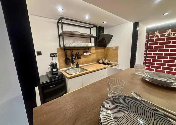 Astera Luxury Loft By Horizon Homes شقة Ofrínion